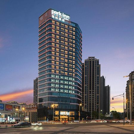 Park Inn By Radisson Nanchong Yilong Star City Plaza Zewnętrze zdjęcie